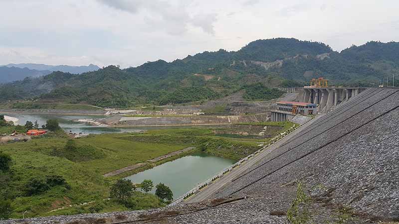 Nhà máy thủy điện Tuyên Quang tạithị trấn Na Hang